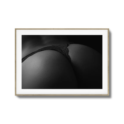 Curve Close Framed Art