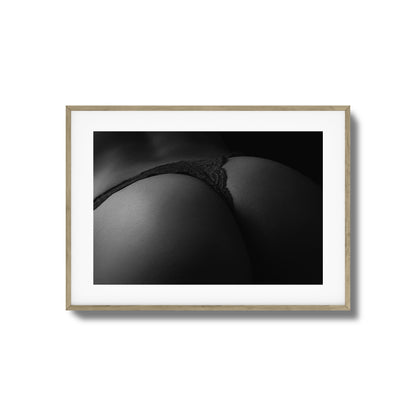 Curve Close Framed Art