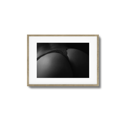 Curve Close Framed Art
