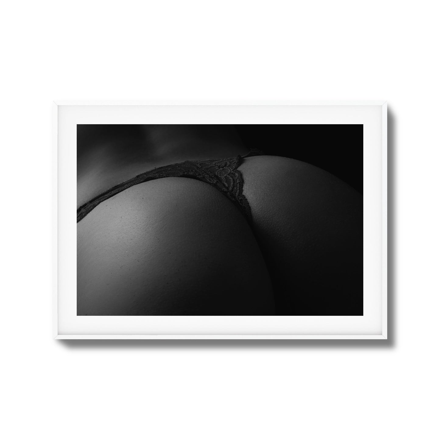 Curve Close Framed Art