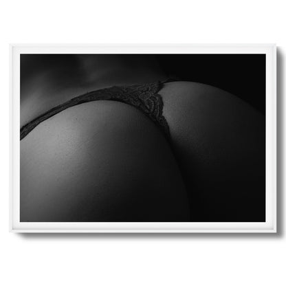 Curve Close Framed Art