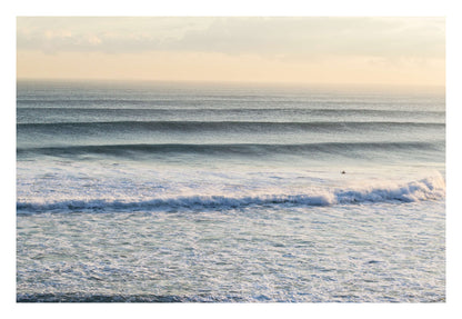 Horizon Wave Flow Framed Art