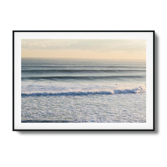 Horizon Wave Flow Framed Art