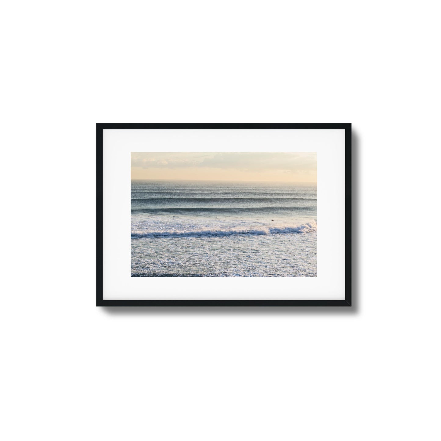Horizon Wave Flow Framed Art