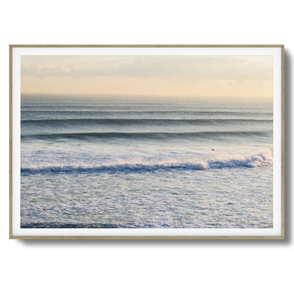 Horizon Wave Flow Framed Art