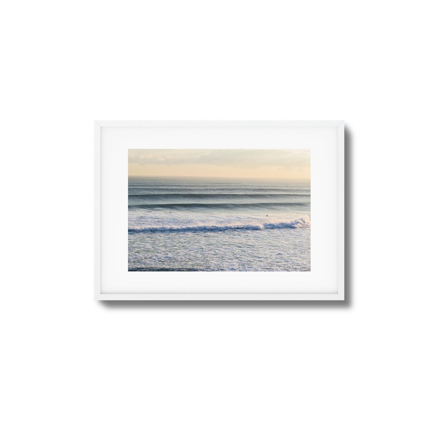 Horizon Wave Flow Framed Art
