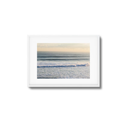Horizon Wave Flow Framed Art